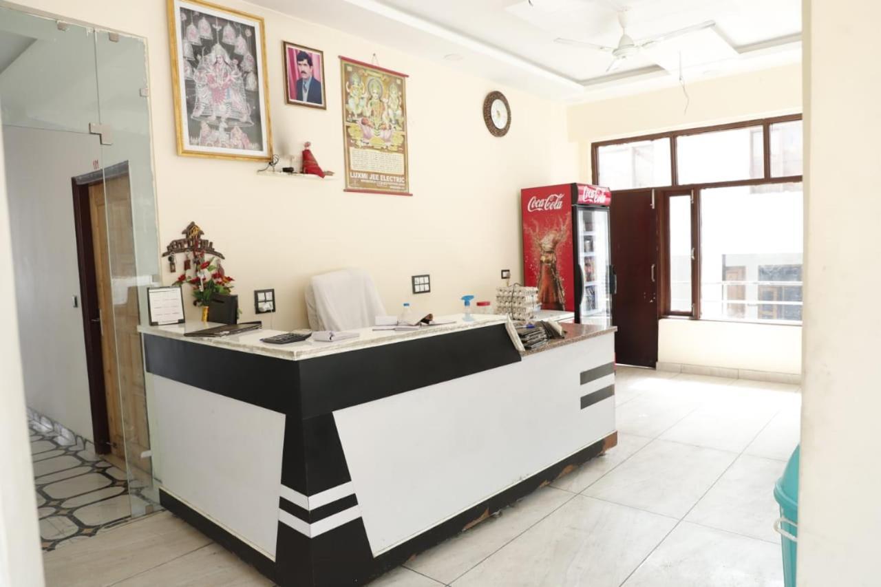 Rahul Hotel & Restaurant Mussoorie Exterior foto